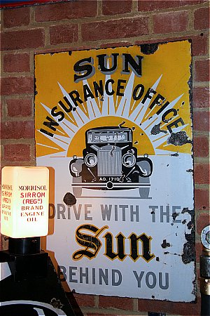 SUN INSURANCE OFFICE - click to enlarge